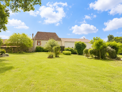 à 30 minutes de bergerac – 3 logements sur 4 hect