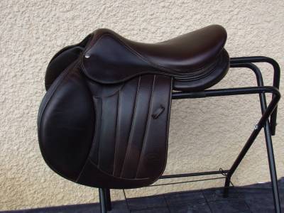 Sella da salto ostacoli forestier  17.5