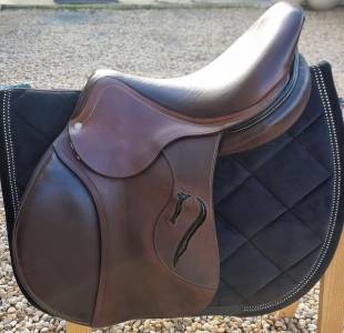 Sella da salto ostacoli antarès  17