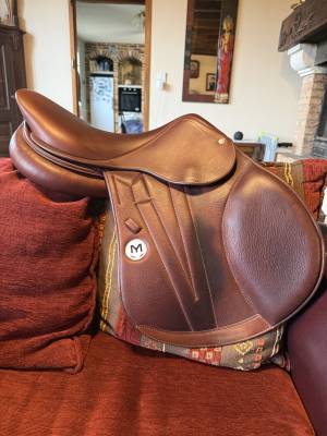 Selle meyer doublée veau 17,5 – état quasi neuf 