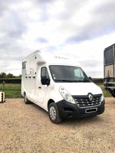 Renault master
