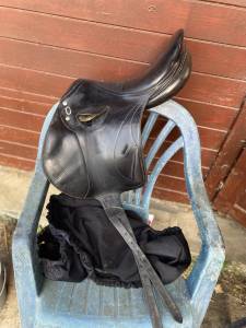 Selle bruno pineau taille 16,5