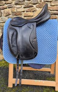 Selle de dressage prestige