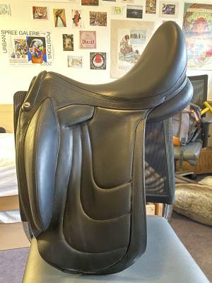 Sella da dressage devoucoux  17.5