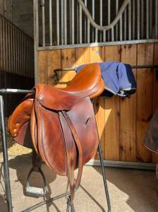 Sella mista childeric  17.5