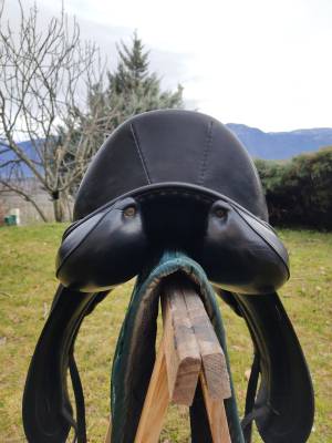 Sella da dressage childeric  17.5