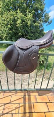 Selle suprême neuve 17,5 pouces los angeles