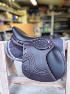 Selle ikonic évolution jumping 