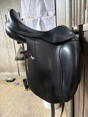Selle dressage equipe emporio 