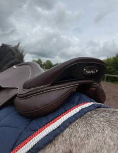 Sella mista tekna  17