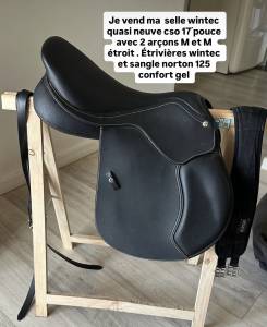 Selle de saut wintec noire 17 pouces 