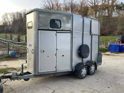 GRAND Van IFOR WILLIAMS plancher ALU 2 chevaux HB510R/1