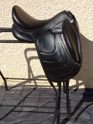Selle dressage devoucoux makila harmonie 17'5