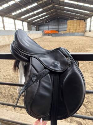 Selle Acavallo Taille 17 Arcade r&eacute;glable