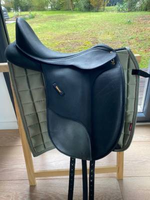 Sella da dressage wintec  18
