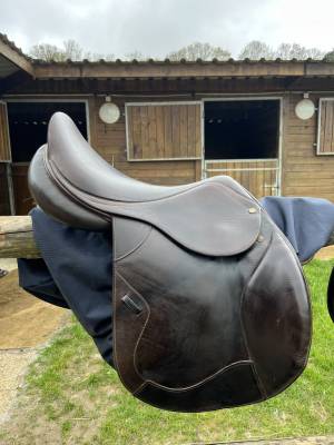 Selle d'obstacle paul des adhémar