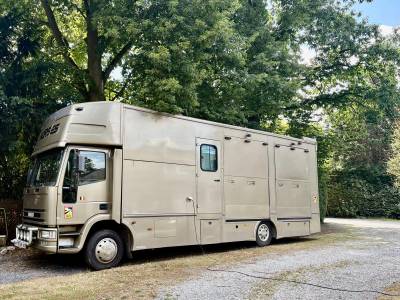 IVECO Camion 3 chevaux
