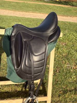 Sella da dressage devoucoux  17