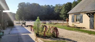 ? Propri&eacute;t&eacute; &eacute;questre d'exception proche Paris ? installations compl&egrave;tes & cadre 