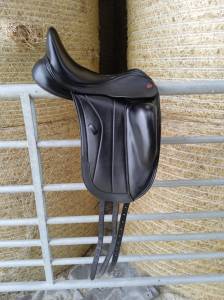 Selle de dressage Kent & Masters 17 pouces