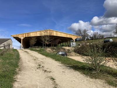 Centro ecuestre en venta puy-de-dôme