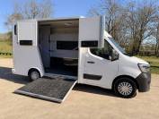 LOCATION Master + AP Petit NEUVE 2 places - Lorient