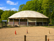 PROPRIETE EQUESTRE - SUD OISE (15 min Chantilly)