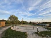 Propri&eacute;t&eacute; &eacute;questre compl&egrave;te avec installations haut de gamme