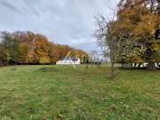 Propri&eacute;t&eacute; d'environ 5ha40 avec ses b&acirc;tis &agrave; vocation d'accuei