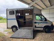 Camion VL Renault Master 2004