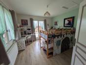 Maison d'habitation avec chambres d'h&ocirc;tes sur 29 hectares de te