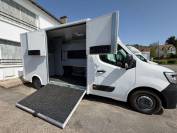 RENAULT MASTER &ndash; 2022 &ndash; 3 PLACES &ndash; STALLE &ndash; 120 000KM