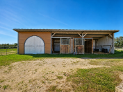 Luxurious equestrian property  Sa&ocirc;ne-et-Loire