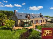 Propri&eacute;t&eacute; de caract&egrave;re sur 3 hectares, habitation familiale, potentiel &eacute;questre,