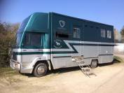 Camion-chevaux & homecar Mercedes 914