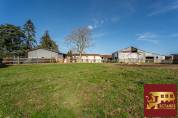 3,5 hectares et habitation r&eacute;nov&eacute;e