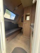 van &Eacute;qui Trek Home car