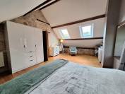 Propri&eacute;t&eacute; de charme en pierres + d&eacute;pendances + logement