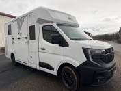 Camion VL AKX 2 chevaux Renault Master 5 places 170cv