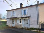 Propri&eacute;t&eacute; avec maison en pierre sur 8ha proche Rib&eacute;rac