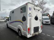 camion 2 chevaux
