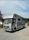 Van con living trasporto 3 cavalli
