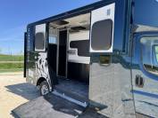 Camion Chevaux VL CAVALCAR Peugeot 180 Chevaux Stalles 