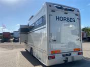 Cami&oacute;n para caballos Volvo STX 2014 De segunda mano