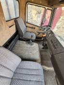 Vends CAMION Chevaux Mercedes 6 places