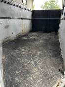 Van 4 places