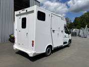 Nissan Interstar L2  150ch 2 chevaux en stalle 