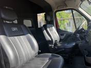 Master 150 DCI Carrosserie STX Stalle 2015 48.000 &euro;