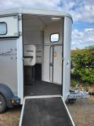 Van Ifor Williams 2 chevaux HB 506