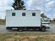 CAMION TRANSPORT 6 CHEVAUX